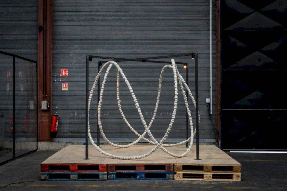 Néolithe : l’entreprise qui transforme les déchets en pierre 
