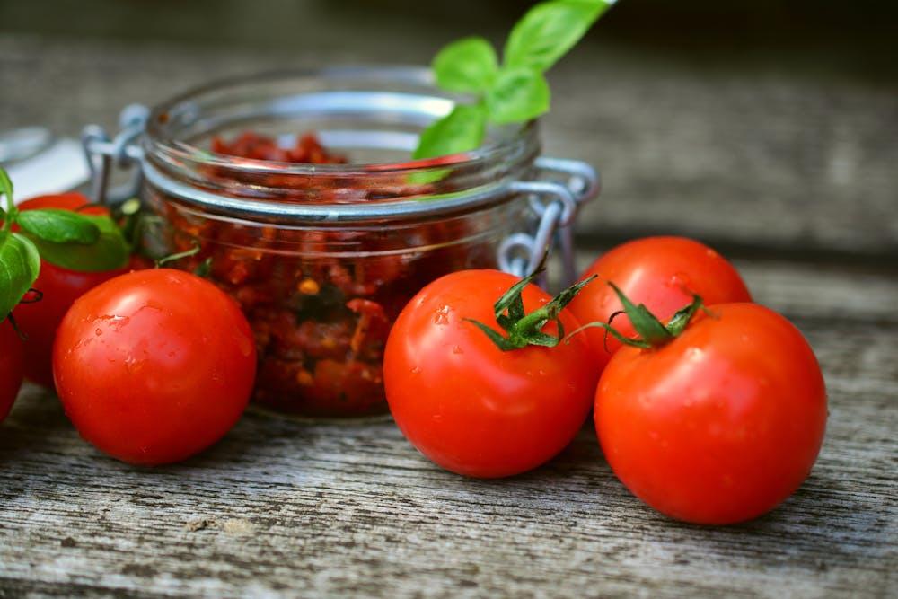 Des déchets de tomates pour faire des cosmétiques