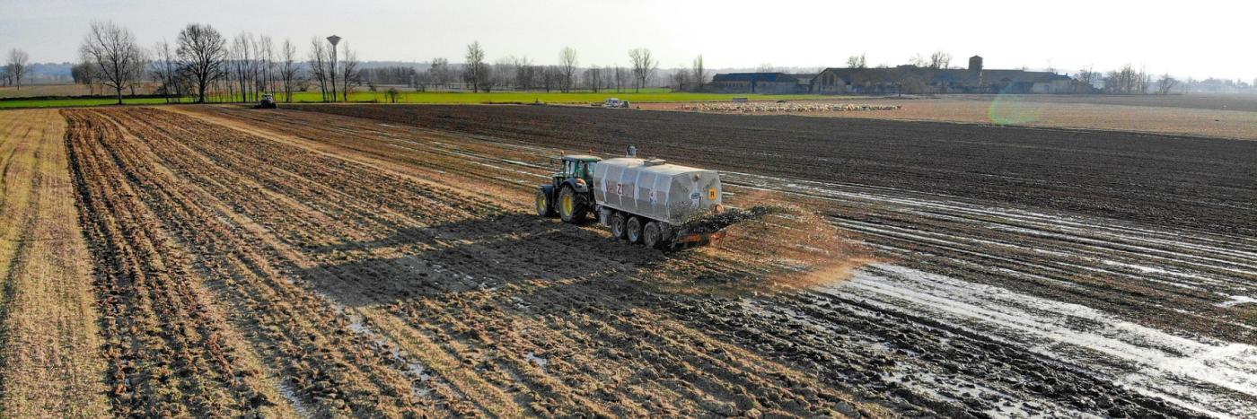 Utiliser l'urine comme engrais : une pratique écologique efficace